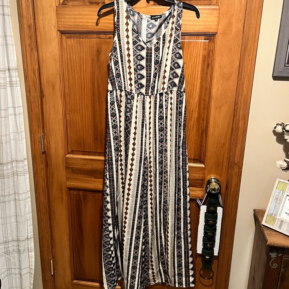 Sleeveless Striped Tribal Jumpuit
